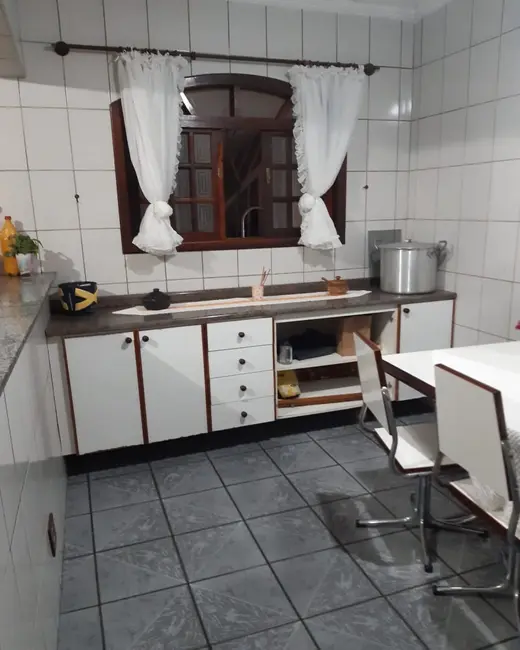 Foto 6 de Casa com 3 quartos à venda, 395m2 em Jardim Júlio, Barueri - SP
