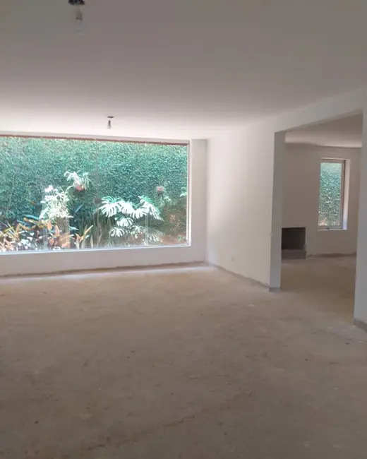 Foto 6 de Casa de Condomínio com 3 quartos à venda, 440m2 em Paisagem Renoir, Cotia - SP