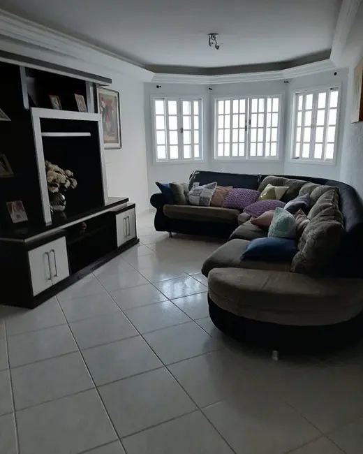 Foto 1 de Casa de Condomínio com 4 quartos à venda, 265m2 em Parque Nova Jandira, Jandira - SP