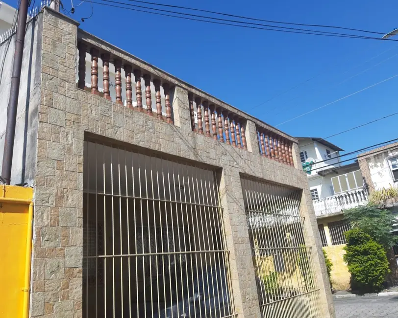 Casa com 5 quartos à venda, 203m2 em Bonfim, Osasco - SP - imagem 3 Foto 3 de Casa com 5 quartos à venda, 203m2 em Bonfim, Osasco - SP