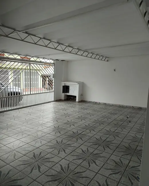 Casa com 2 quartos à venda, 138m2 em Metalúrgicos, Osasco - SP - imagem 5 Foto 5 de Casa com 2 quartos à venda, 138m2 em Metalúrgicos, Osasco - SP