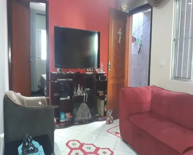 Casa com 3 quartos à venda, 112m2 em Conceição, Osasco - SP - imagem 4 Foto 4 de Casa com 3 quartos à venda, 112m2 em Conceição, Osasco - SP