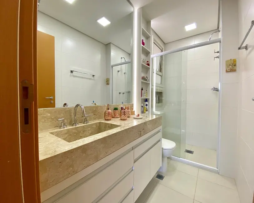 Apartamento com 3 quartos à venda, 228m2 em Tamboré, Santana De Parnaiba - SP - imagem 8 Foto 8 de Apartamento com 3 quartos à venda, 228m2 em Tamboré, Santana De Parnaiba - SP