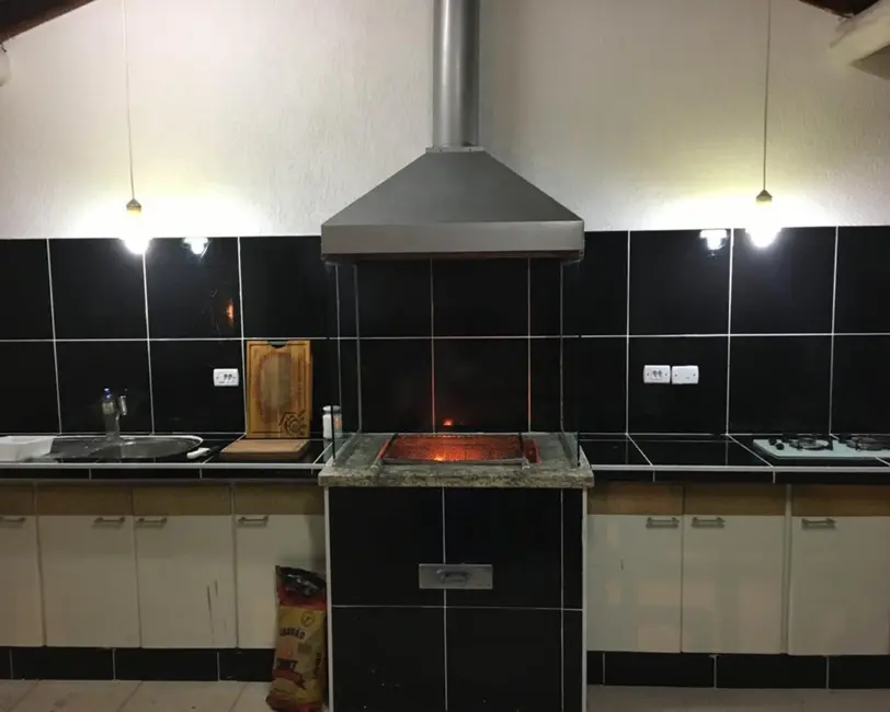 Casa de Condomínio com 3 quartos à venda, 220m2 em Parque Nova Jandira, Jandira - SP - imagem 8 Foto 8 de Casa de Condomínio com 3 quartos à venda, 220m2 em Parque Nova Jandira, Jandira - SP