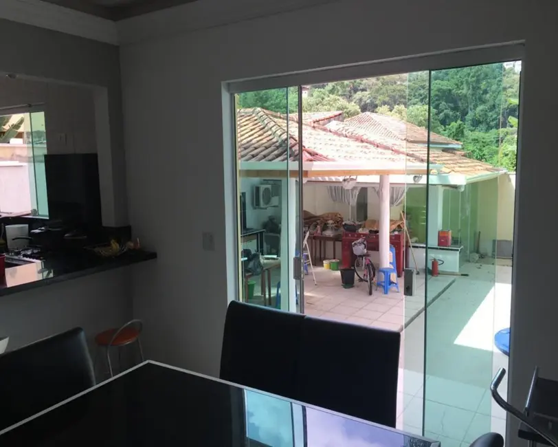 Casa de Condomínio com 3 quartos à venda, 220m2 em Parque Nova Jandira, Jandira - SP - imagem 9 Foto 9 de Casa de Condomínio com 3 quartos à venda, 220m2 em Parque Nova Jandira, Jandira - SP