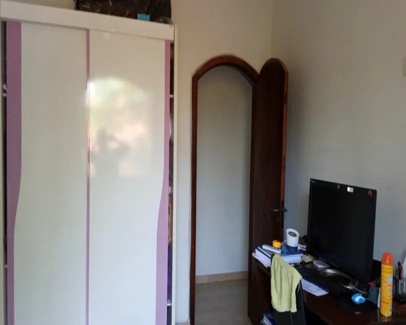 Casa com 3 quartos à venda, 158m2 em Jardim Tucunduva, Carapicuiba - SP - imagem 3 Foto 3 de Casa com 3 quartos à venda, 158m2 em Jardim Tucunduva, Carapicuiba - SP