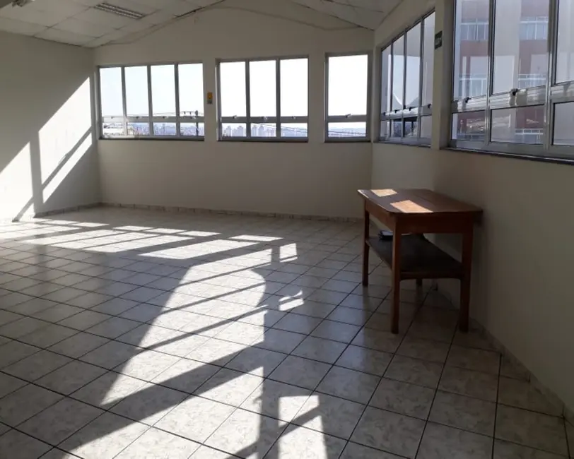 Sala Comercial para alugar, 225m2 em Santo Antônio, Osasco - SP - imagem 6 Foto 6 de Sala Comercial para alugar, 225m2 em Santo Antônio, Osasco - SP