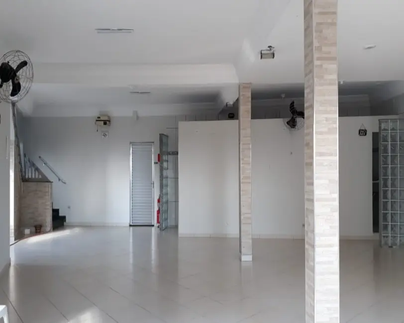 Sala Comercial para alugar, 225m2 em Santo Antônio, Osasco - SP - imagem 1 Foto 1 de Sala Comercial para alugar, 225m2 em Santo Antônio, Osasco - SP