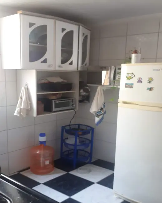 Apartamento com 2 quartos à venda, 46m2 em Conjunto Habitacional Presidente Castelo Branco, Carapicuiba - SP - imagem 6 Foto 6 de Apartamento com 2 quartos à venda, 46m2 em Conjunto Habitacional Presidente Castelo Branco, Carapicuiba - SP