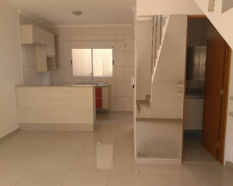 Foto 3 de Casa de Condomínio com 2 quartos à venda, 65m2 em Jaguaribe, Osasco - SP