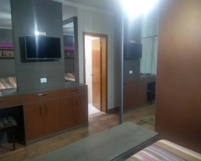 Casa com 3 quartos à venda, 170m2 em City Bussocaba, Osasco - SP - imagem 9 Foto 9 de Casa com 3 quartos à venda, 170m2 em City Bussocaba, Osasco - SP