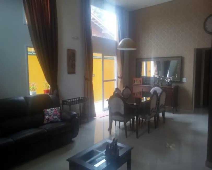 Casa com 3 quartos à venda, 170m2 em City Bussocaba, Osasco - SP - imagem 5 Foto 5 de Casa com 3 quartos à venda, 170m2 em City Bussocaba, Osasco - SP