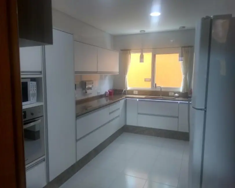 Casa com 3 quartos à venda, 170m2 em City Bussocaba, Osasco - SP - imagem 8 Foto 8 de Casa com 3 quartos à venda, 170m2 em City Bussocaba, Osasco - SP