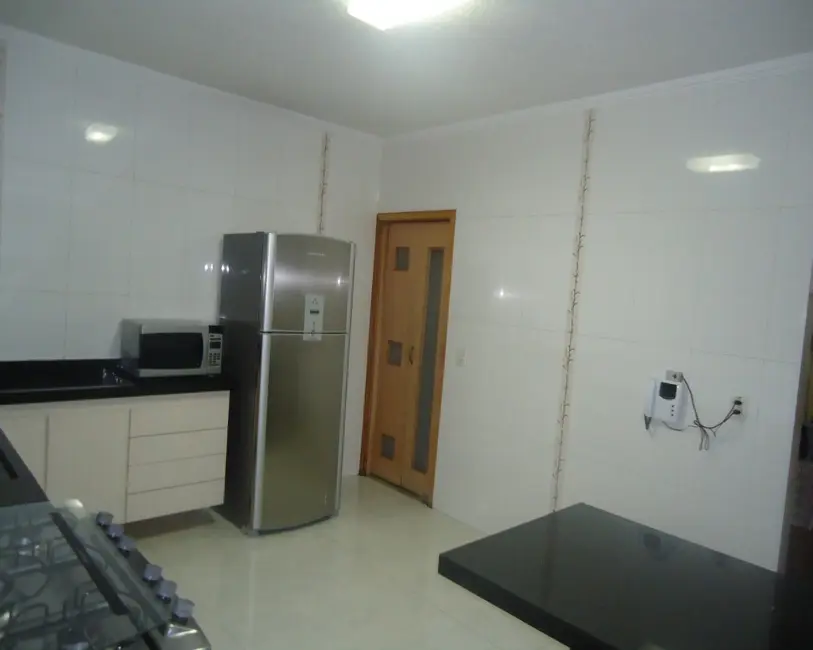 Foto 2 de Casa com 3 quartos à venda, 153m2 em km 18, Osasco - SP
