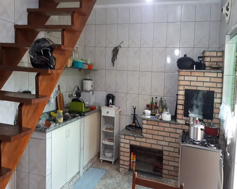 Casa com 3 quartos à venda, 294m2 em Santo Antônio, Osasco - SP - imagem 6 Foto 6 de Casa com 3 quartos à venda, 294m2 em Santo Antônio, Osasco - SP