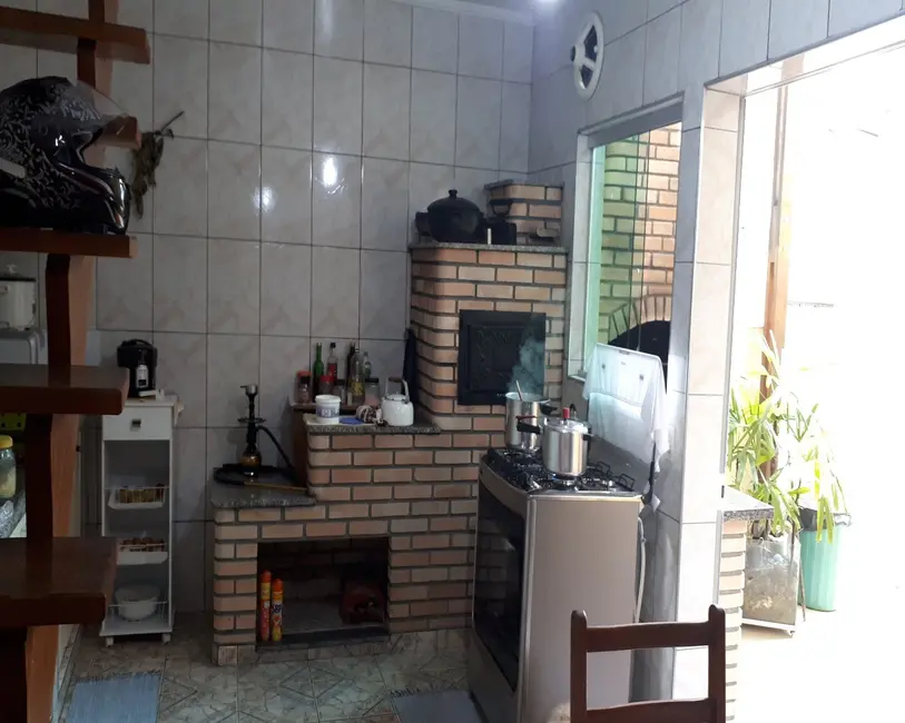 Casa com 3 quartos à venda, 294m2 em Santo Antônio, Osasco - SP - imagem 5 Foto 5 de Casa com 3 quartos à venda, 294m2 em Santo Antônio, Osasco - SP