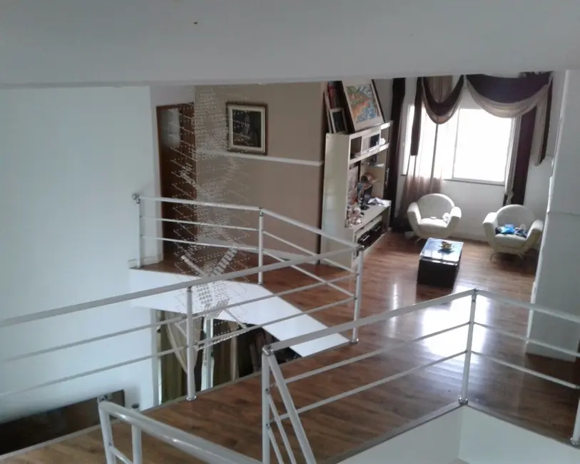 Casa de Condomínio com 4 quartos à venda, 245m2 em Cotia - SP - imagem 1 Foto 1 de Casa de Condomínio com 4 quartos à venda, 245m2 em Cotia - SP