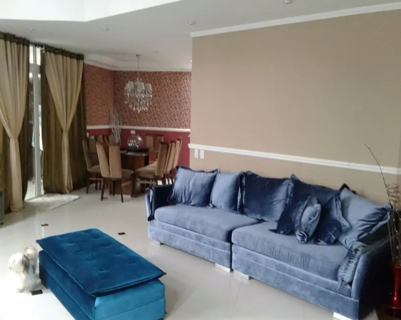 Casa de Condomínio com 4 quartos à venda, 245m2 em Cotia - SP - imagem 6 Foto 6 de Casa de Condomínio com 4 quartos à venda, 245m2 em Cotia - SP