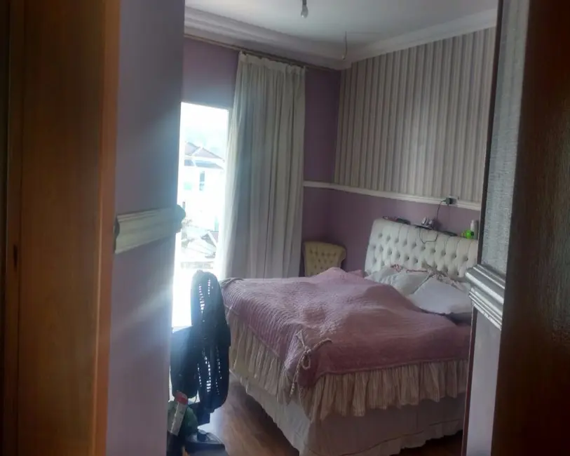 Casa de Condomínio com 4 quartos à venda, 245m2 em Cotia - SP - imagem 8 Foto 8 de Casa de Condomínio com 4 quartos à venda, 245m2 em Cotia - SP