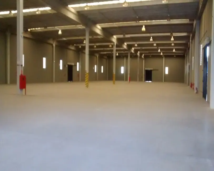 Armazém / Galpão para alugar, 2960m2 em Tamboré, Barueri - SP - imagem 2 Foto 2 de Armazém / Galpão para alugar, 2960m2 em Tamboré, Barueri - SP