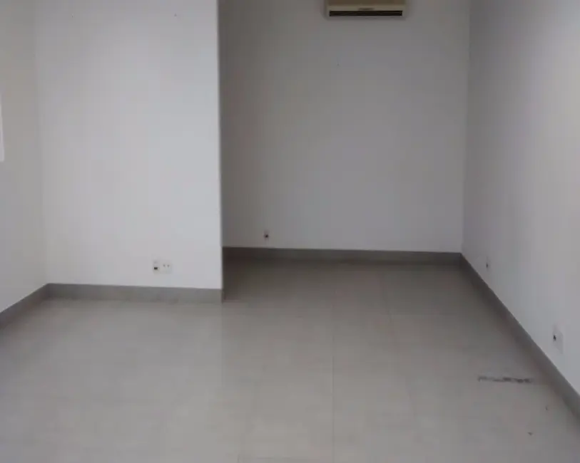 Armazém / Galpão para alugar, 2960m2 em Tamboré, Barueri - SP - imagem 8 Foto 8 de Armazém / Galpão para alugar, 2960m2 em Tamboré, Barueri - SP