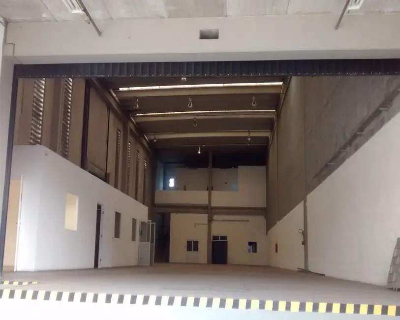 Armazém / Galpão para alugar, 1000m2 em Tamboré, Barueri - SP - imagem 7 Foto 7 de Armazém / Galpão para alugar, 1000m2 em Tamboré, Barueri - SP