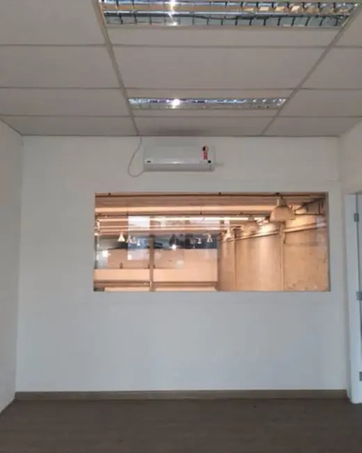 Armazém / Galpão para alugar, 1000m2 em Tamboré, Barueri - SP - imagem 9 Foto 9 de Armazém / Galpão para alugar, 1000m2 em Tamboré, Barueri - SP