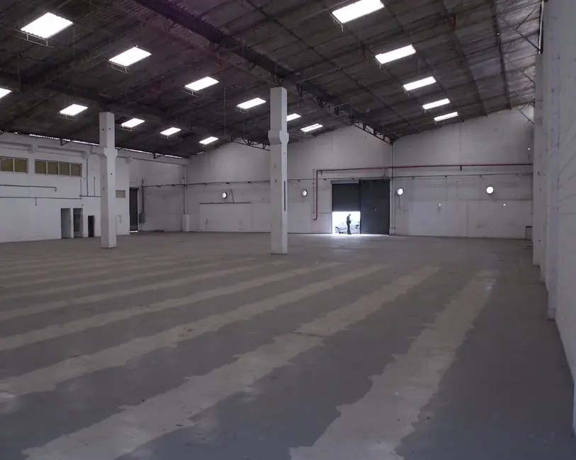 Foto 7 de Armazém / Galpão para alugar, 2600m2 em Jardim Alvorada, Jandira - SP