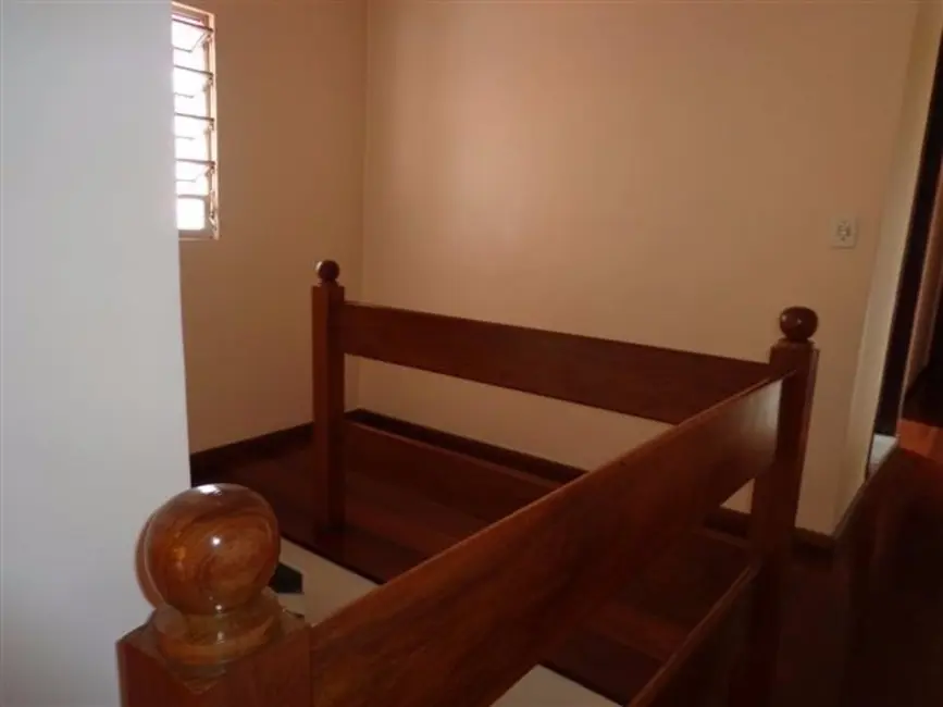 Foto 8 de Casa com 4 quartos à venda, 200m2 em Bela Vista, Osasco - SP