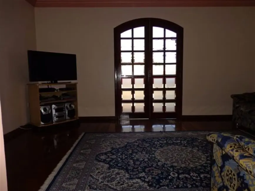 Foto 2 de Casa com 4 quartos à venda, 200m2 em Bela Vista, Osasco - SP