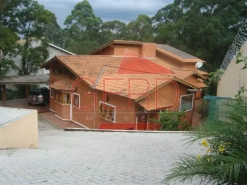 Foto 3 de Casa de Condomínio com 3 quartos à venda, 580m2 em Jandira - SP