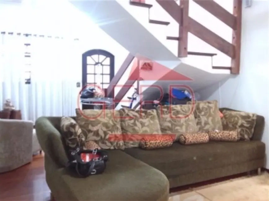 Foto 1 de Casa com 3 quartos à venda, 238m2 em Osasco - SP