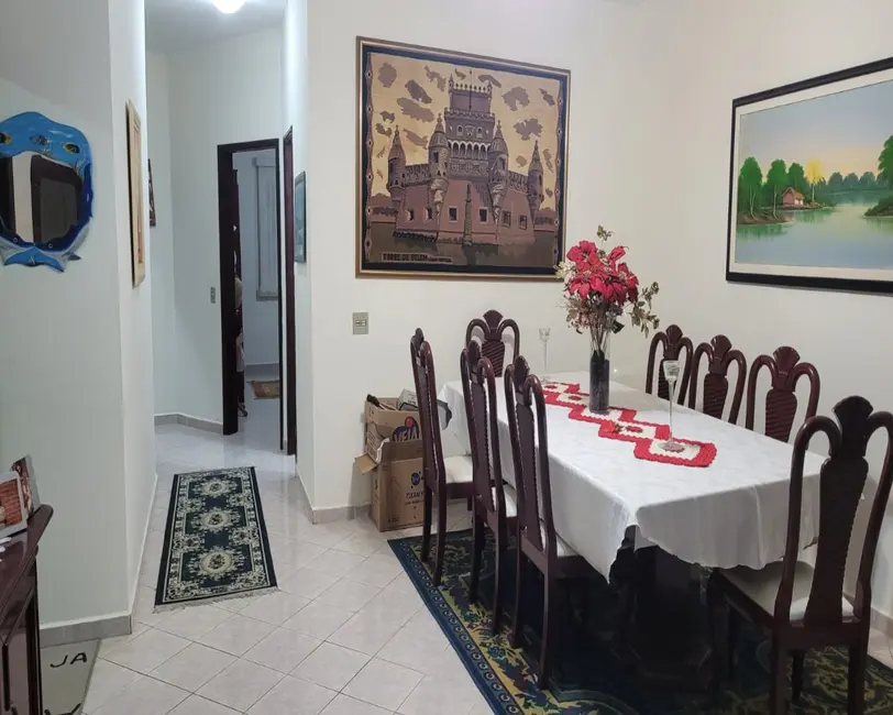 Casa com 3 quartos à venda, 230m2 em Peruibe - SP - imagem 3 Foto 3 de Casa com 3 quartos à venda, 230m2 em Peruibe - SP