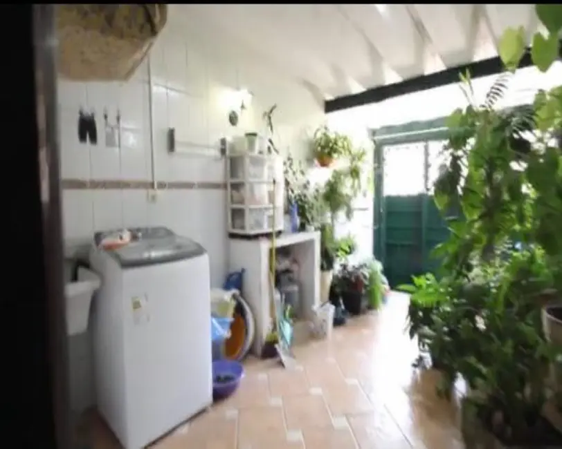 Foto 7 de Casa com 2 quartos à venda, 81m2 em km 18, Osasco - SP