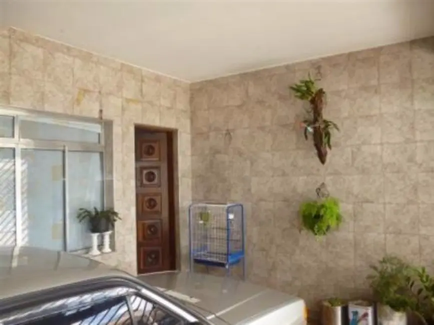 Casa com 3 quartos à venda, 150m2 em Bonfim, Osasco - SP - imagem 3 Foto 3 de Casa com 3 quartos à venda, 150m2 em Bonfim, Osasco - SP