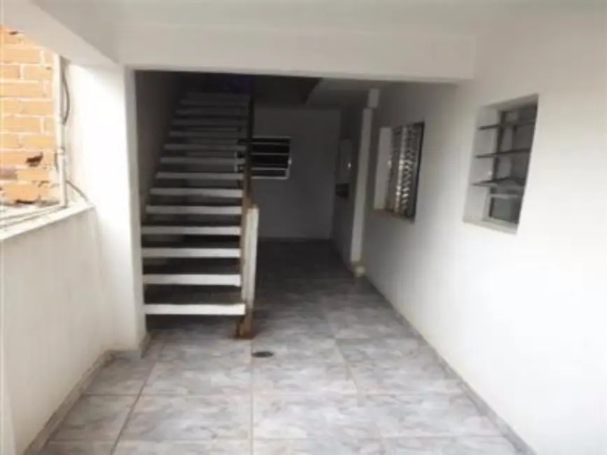 Casa com 3 quartos à venda, 150m2 em Bonfim, Osasco - SP - imagem 6 Foto 6 de Casa com 3 quartos à venda, 150m2 em Bonfim, Osasco - SP