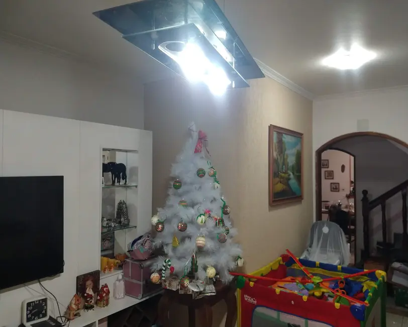 Casa com 3 quartos à venda, 160m2 em Presidente Altino, Osasco - SP - imagem 5 Foto 5 de Casa com 3 quartos à venda, 160m2 em Presidente Altino, Osasco - SP