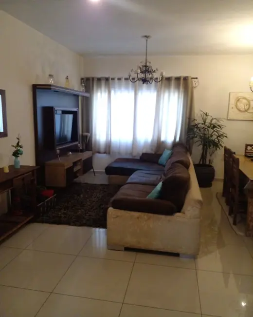 Foto 4 de Casa de Condomínio com 3 quartos à venda, 200m2 em Chácara Pavoeiro, Cotia - SP