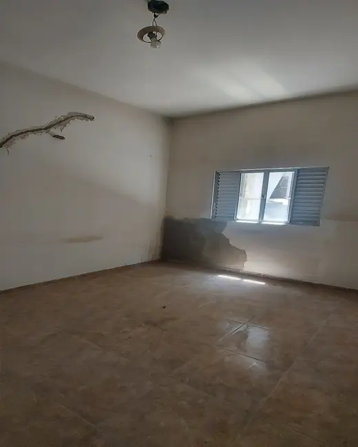 Casa com 3 quartos à venda, 160m2 em Bonfim, Osasco - SP - imagem 5 Foto 5 de Casa com 3 quartos à venda, 160m2 em Bonfim, Osasco - SP