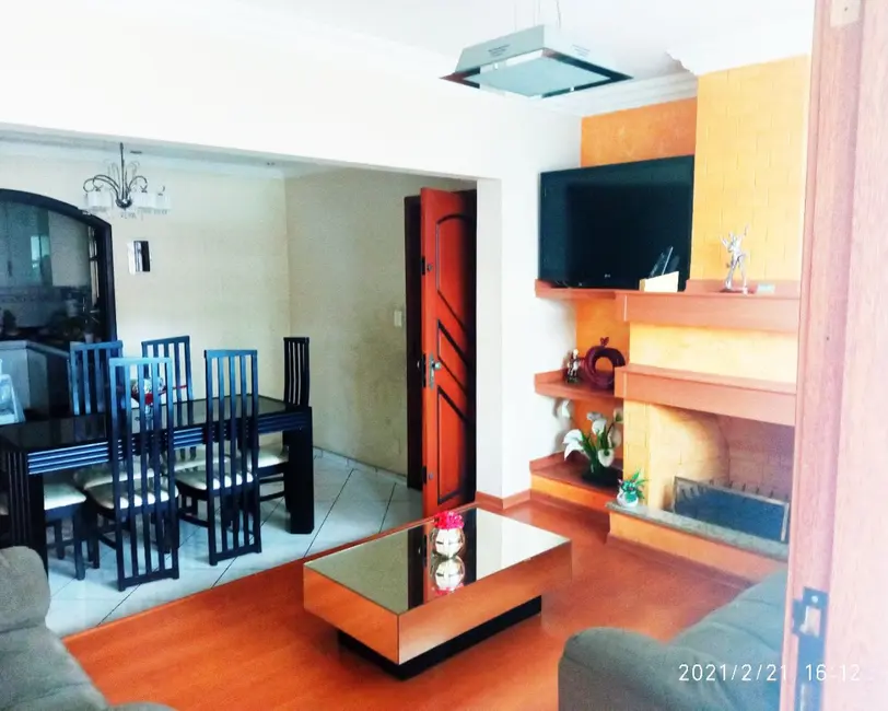 Foto 3 de Casa com 3 quartos à venda, 130m2 em Munhoz Júnior, Osasco - SP