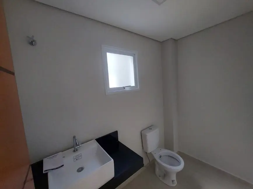 Casa com 3 quartos à venda, 130m2 em Umuarama, Osasco - SP - imagem 9 Foto 9 de Casa com 3 quartos à venda, 130m2 em Umuarama, Osasco - SP
