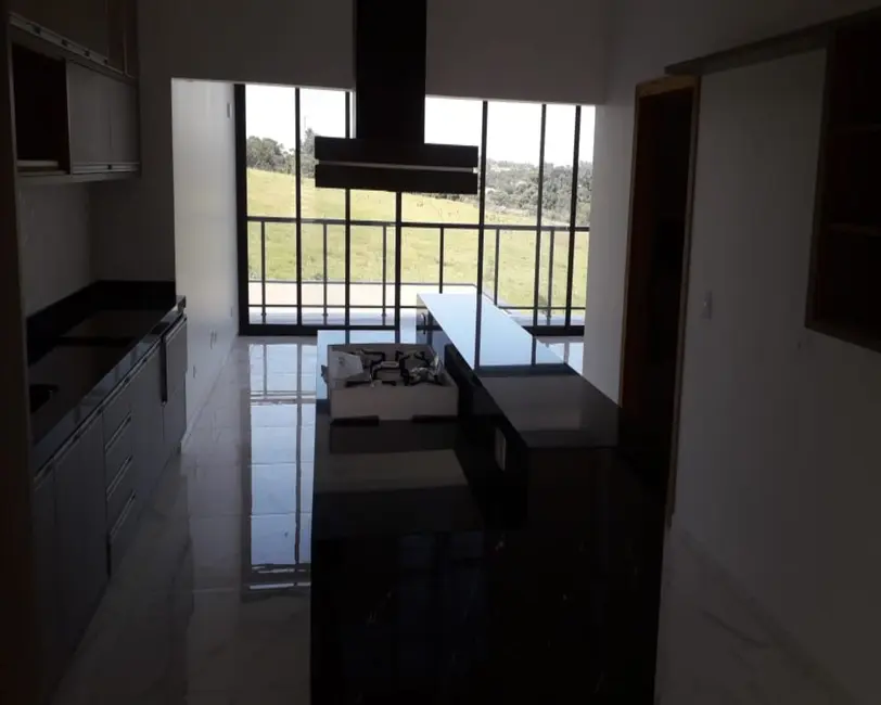 Foto 4 de Casa de Condomínio com 3 quartos à venda, 318m2 em Vargem Grande Paulista - SP