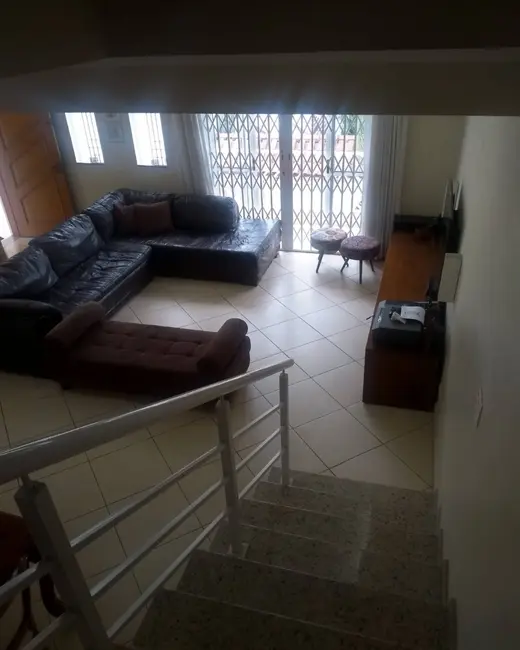 Foto 3 de Casa com 3 quartos à venda, 190m2 em Vila Campesina, Osasco - SP