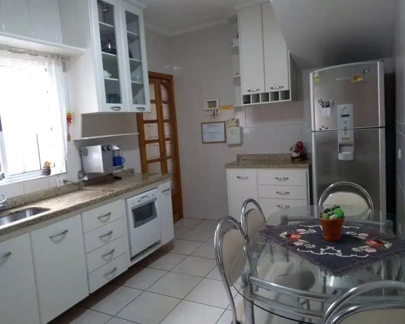 Foto 6 de Casa com 3 quartos à venda, 190m2 em Vila Campesina, Osasco - SP