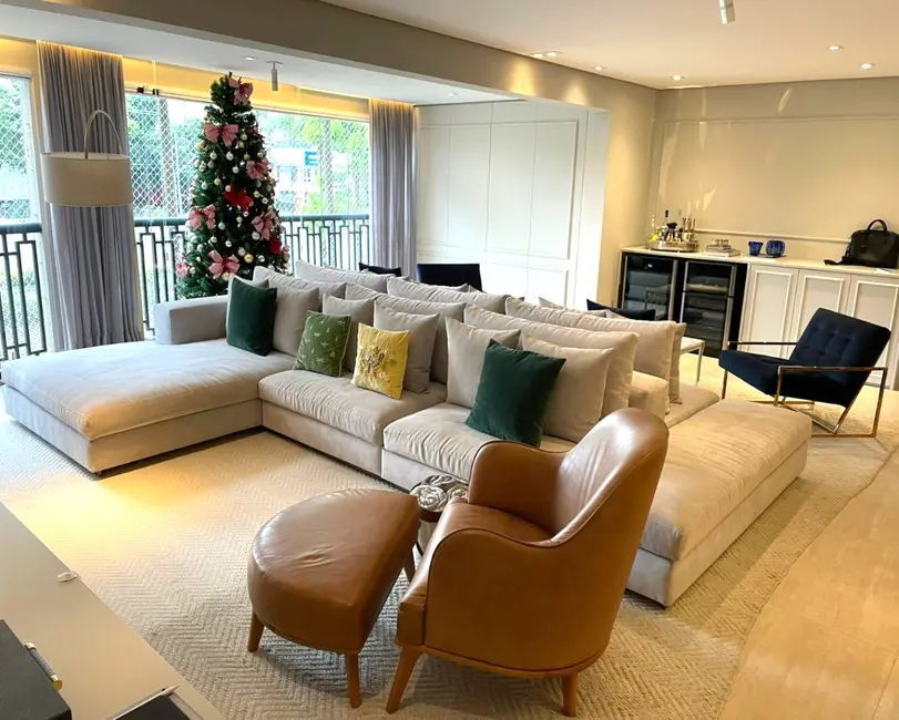 Apartamento com 3 quartos à venda, 144m2 em Campo Belo, São Paulo - SP - imagem 3 Foto 3 de Apartamento com 3 quartos à venda, 144m2 em Campo Belo, São Paulo - SP