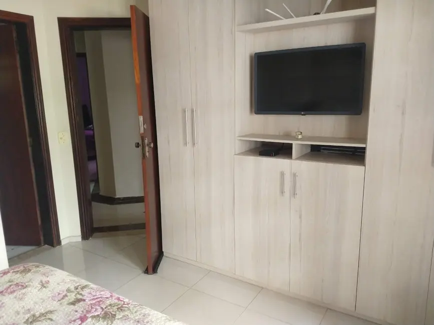 Casa com 4 quartos à venda, 220m2 em City Bussocaba, Osasco - SP - imagem 8 Foto 8 de Casa com 4 quartos à venda, 220m2 em City Bussocaba, Osasco - SP