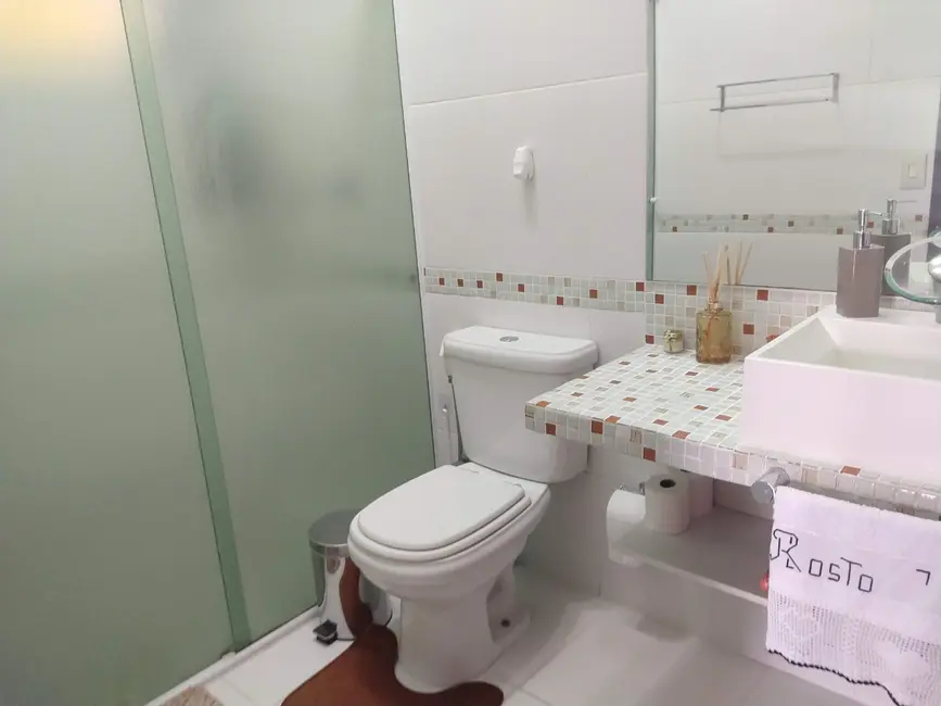 Casa com 4 quartos à venda, 220m2 em City Bussocaba, Osasco - SP - imagem 9 Foto 9 de Casa com 4 quartos à venda, 220m2 em City Bussocaba, Osasco - SP