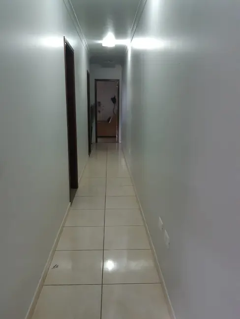 Casa com 3 quartos à venda, 187m2 em Bonfim, Osasco - SP - imagem 3 Foto 3 de Casa com 3 quartos à venda, 187m2 em Bonfim, Osasco - SP