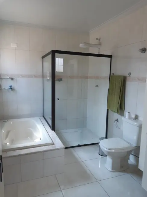 Casa com 3 quartos à venda, 187m2 em Bonfim, Osasco - SP - imagem 7 Foto 7 de Casa com 3 quartos à venda, 187m2 em Bonfim, Osasco - SP
