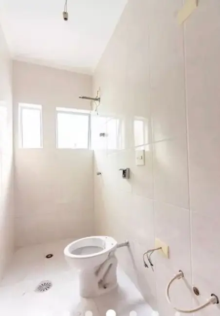 Casa com 3 quartos à venda e para alugar, 300m2 em Vila Campesina, Osasco - SP - imagem 7 Foto 7 de Casa com 3 quartos à venda e para alugar, 300m2 em Vila Campesina, Osasco - SP